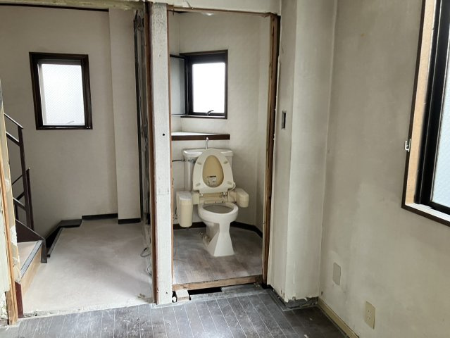 千駄木３４８ビルの内装