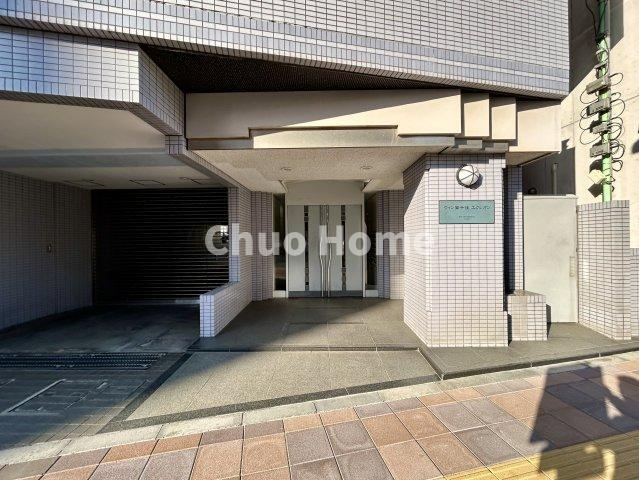 ウイン南千住エクシオンのエントランス|【エントランス】マンションのエントランスは、その物件の印象を決める、顔とも言える場所です。毎日通る場所ですからきれいなのが一番です。