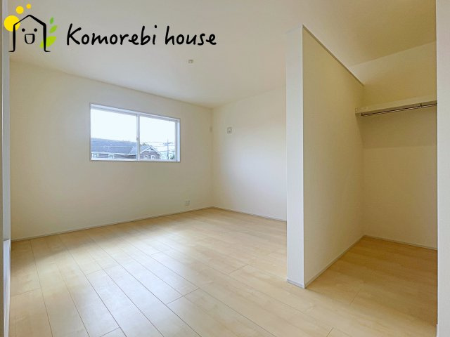 鴻巣市鴻巣第2　新築一戸建て　リーブルガーデン　02の寝室|26.3.27　撮影済み