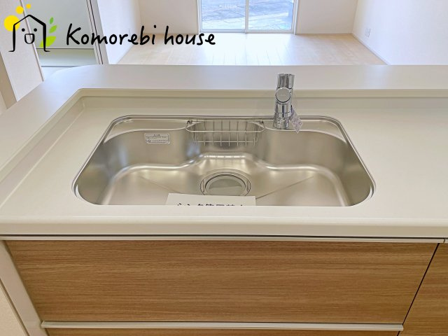 鴻巣市鴻巣第2　新築一戸建て　リーブルガーデン　02のキッチン|26.3.27　撮影済み