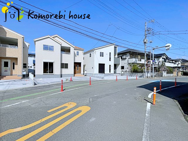 鴻巣市鴻巣第2　新築一戸建て　リーブルガーデン　02の前面道路含む現地写真|26.3.27　撮影済み