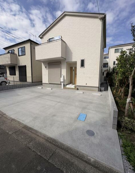 グランソフィア中島Ⅱの駐車場