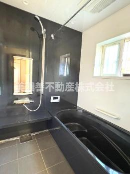 ６６１４１　岐阜市太郎丸中古戸建ての浴室