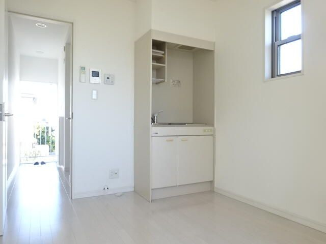 ＴＹ七里の内装