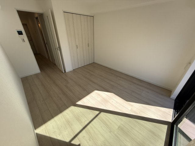 プルメリア阪大前の居間・リビング