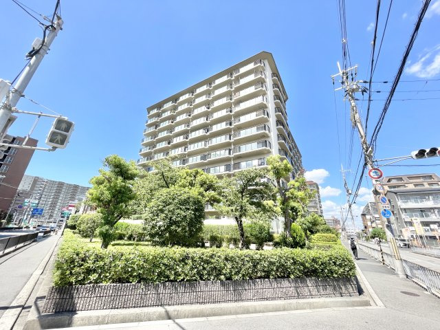 ローズハイツ香里園3号棟の外観|きれいな外観です