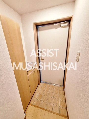 グランツ　モーデの玄関