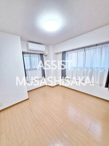 グランツ　モーデの洋室