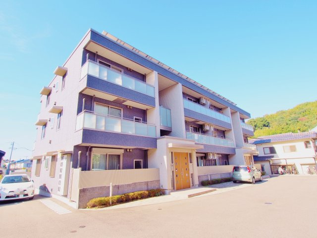 グランディール エスト