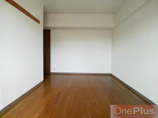 ルブニール西郷の居間・リビング