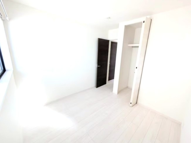 マイホームネクスト豊田美里２号棟の寝室