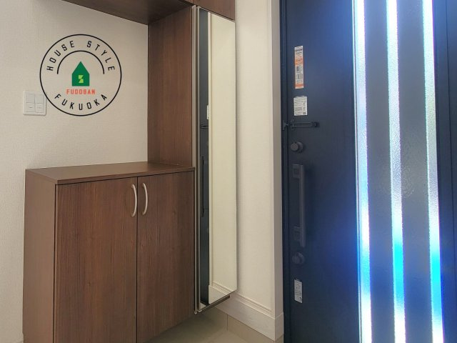 福岡市南区屋形原1丁目第1-2棟（1号棟）の内観：施工例|二重ロックでしっかり防犯対策ができます。