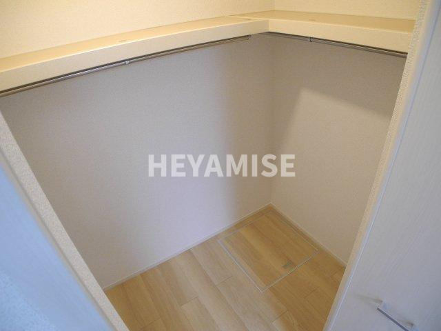 ドルチェこばの収納|※室内画像は別号室のもの(反転タイプ)