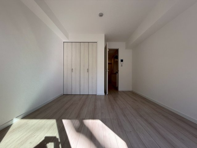 プルメリア阪大前の居間・リビング