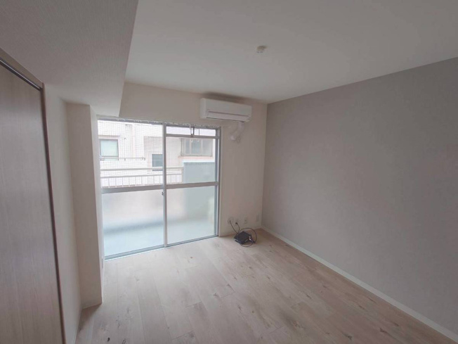 【洋室】 | ラ・ティーダ戸田公園