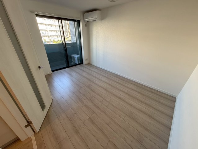 プルメリア阪大前の居間・リビング