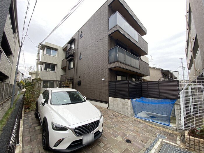 FLAIR総持寺の外観