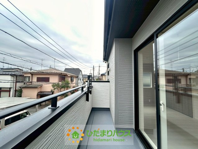白岡市小久喜4期　新築一戸建てのバルコニー