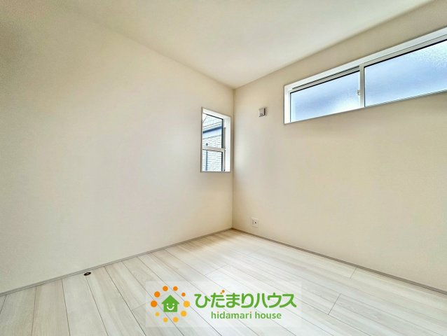 白岡市小久喜4期　新築一戸建ての洋室