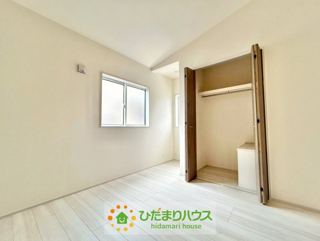 白岡市小久喜4期　新築一戸建ての収納