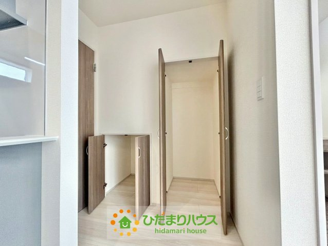 白岡市小久喜4期　新築一戸建ての収納