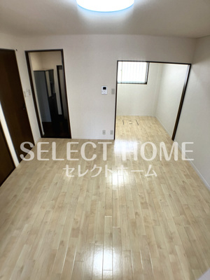 【寝室】 | 光ハイム | 使い勝手のいい寝室です
同型タイプ