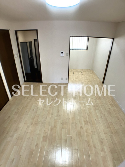 【寝室】 | 光ハイム | 使い勝手のいい寝室です
同型タイプ