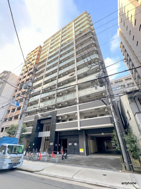 アーデンタワー本町イースト　仲介手数料無料の外観