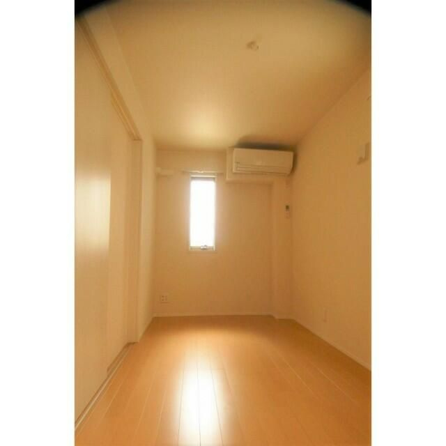 メゾン５３６の居間・リビング