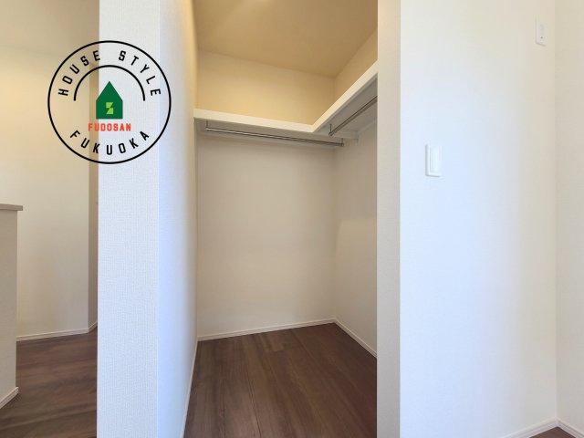 福岡市南区屋形原1丁目第1-2棟（2号棟）の内観：施工例|収納には困りません。