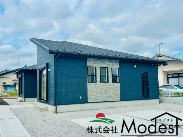 前橋市上泉町の外観|年中無休で平日の仕事終わり夜２０時まで受付可能です。
事前のご予約がオススメです。お気軽にお問い合わせください。