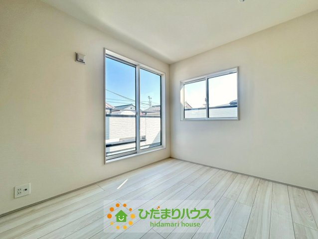 久喜市久喜東５丁目2期　新築一戸建て　01の洋室