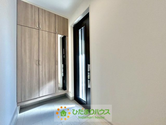 久喜市久喜東５丁目2期　新築一戸建て　01の玄関