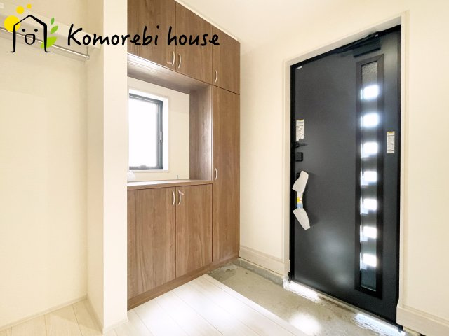 鴻巣市鴻巣第2　新築一戸建て　リーブルガーデン　03の玄関|玄関です