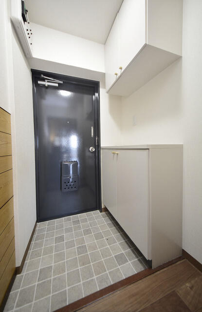 ビュークレスト戸塚の玄関