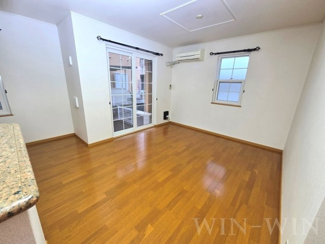 Fiore.Placido蘭の居間・リビング|イメージ（同建物内別部屋の写真です）