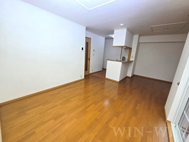 Fiore.Placido蘭の居間・リビング|イメージ（同建物内別部屋の写真です）