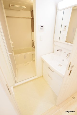 スプランディッド安土町　仲介手数料無料の洗面所