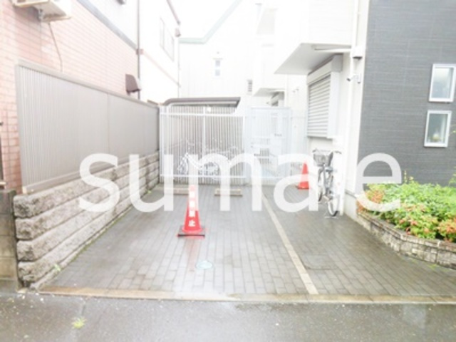 ガーデン柚子の駐車場|駐車場☆