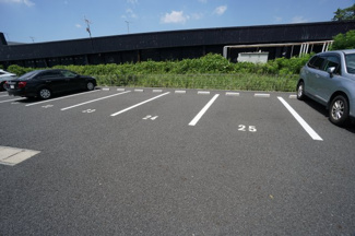 【駐車場】