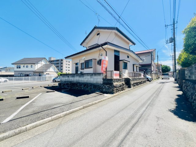 前橋市文京町一丁目の前面道路含む現地写真|暮らしやすい住環境♪
