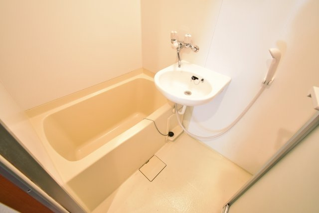 モンラッシェの浴室|ゆっくりはいれますね