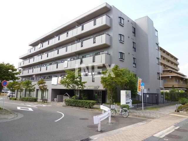 横浜市都筑区茅ケ崎南２丁目の賃貸マンションの外観