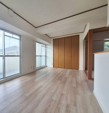 【居間・リビング】 | ☆エメラルドマンション西今宿