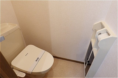 【トイレ】 | ル・パサージュ | 温水洗浄暖房便座のトイレ