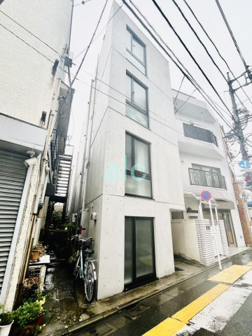 杉並区本天沼１丁目の賃貸マンションの外観
