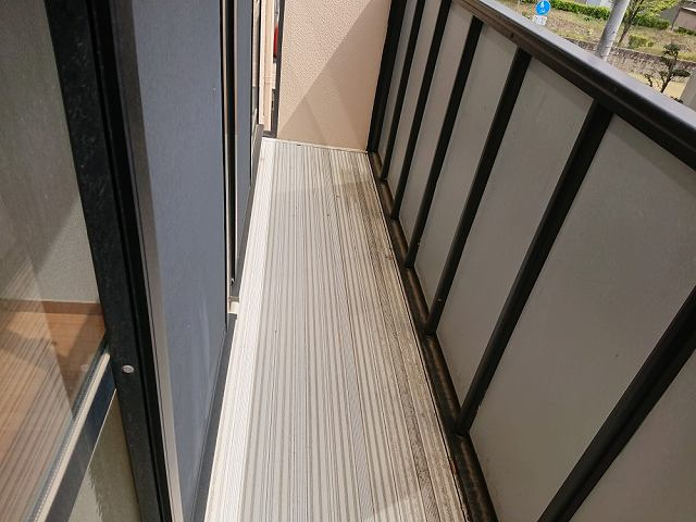 グリーンハイツ南登町のバルコニー