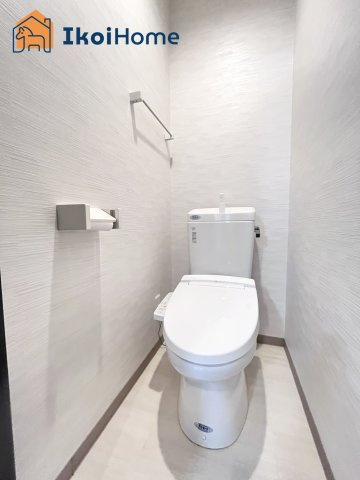 神戸市西区白水2丁目　中古戸建のトイレ|【ホームページに現地動画掲載中】●年中無休：当日予約可●トイレが2か所あるので夜中も安心です。