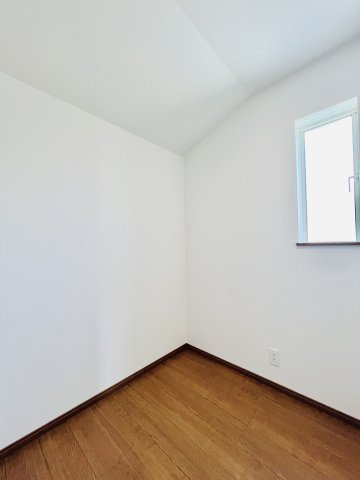 高崎市浜尻町の収納|＋αであると便利な納戸♪