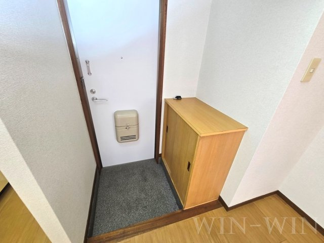 エルディム沢渡 Aの玄関